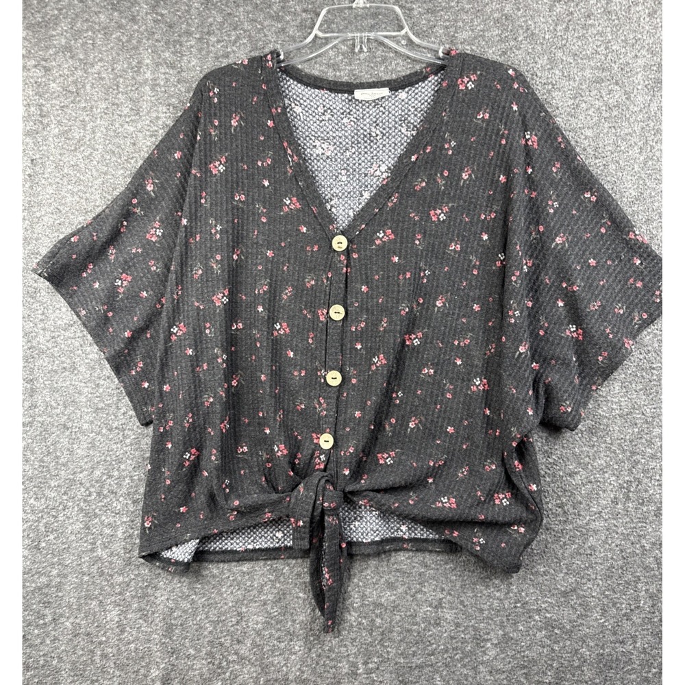 Free Kisses Plus 2X Top Gray Waffle‎ Knit Floral Tie Front Button Up Cozy Soft